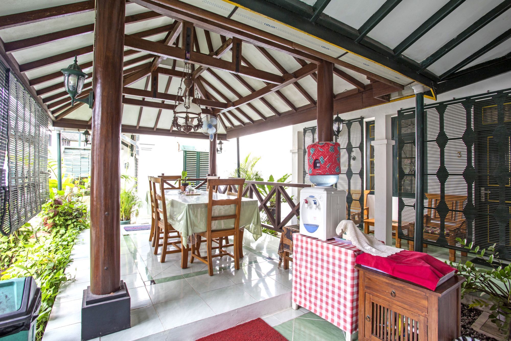 Hotel Reddoorz Near Adisucipto Airport Yogyakarta Exterior foto